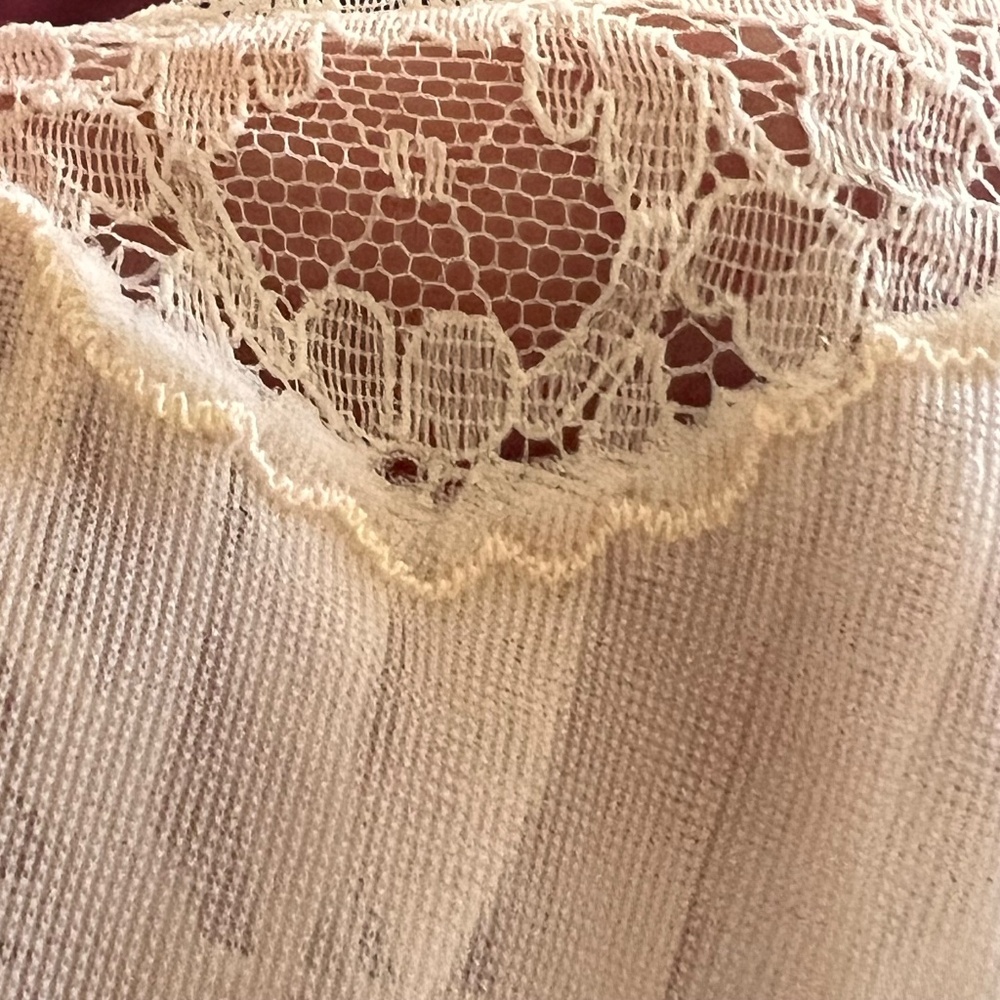 Vintage Christian Dior Lace Bed Jacket Sheer Peignoir Top Romantic Bridal 70s 80 - Picture 2 of 16